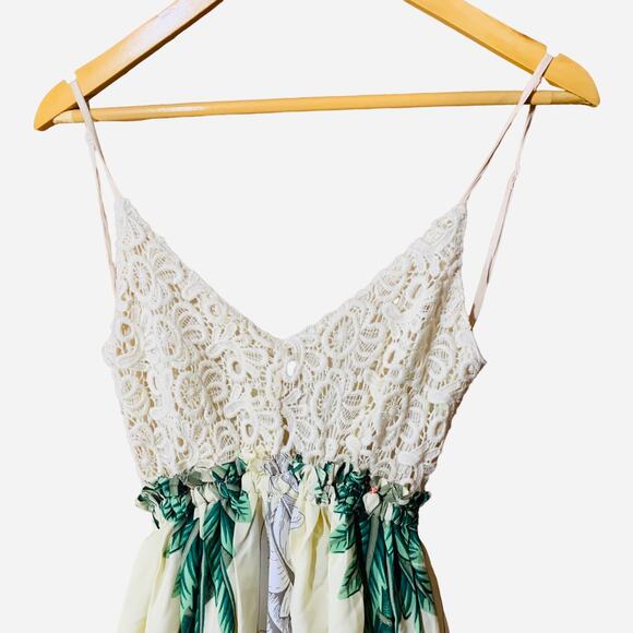 Fashion Nova Ancient Rome maxi dress size small NWT - Picture 6 of 10